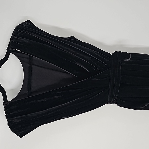 Express Black Velvet Open Back Jumpsuit w Rusched Shoulders Pockets Whimsigoth - Picture 16 of 16